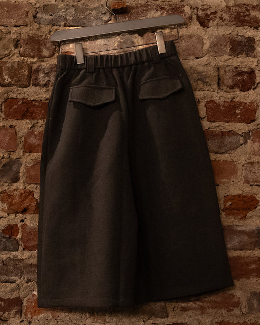 Twee long leg shorts
