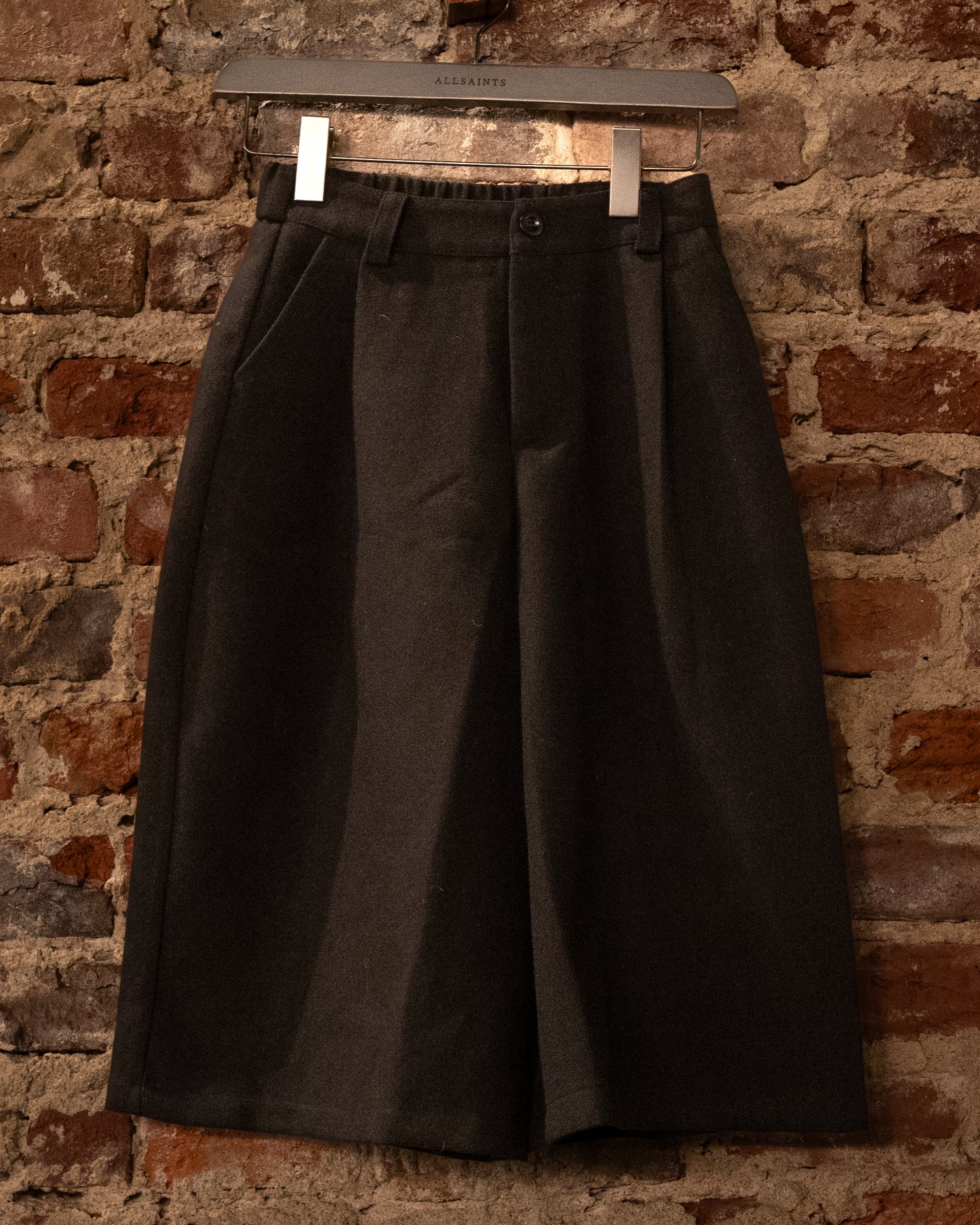 Twee long leg shorts